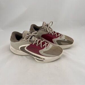 Nike Men's Athletic Shoes - Beige with Burgundy Panels